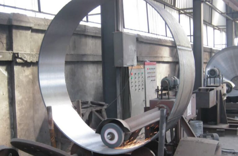 Stainless steel plate polishing
